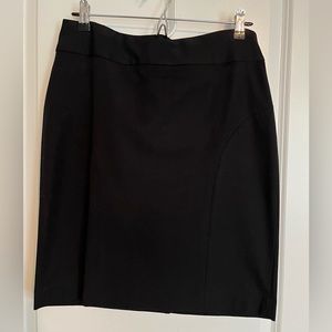 NWOT Banana Republic Black Skirt Petite 8